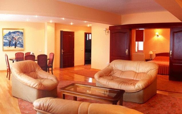 Hotel Maria Râmnicu Vâlcea Værelse billede